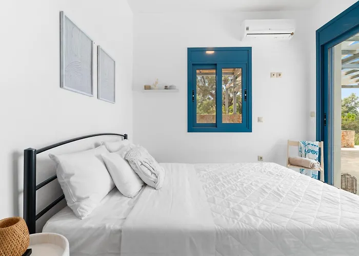 Villa Saphora Sea Front