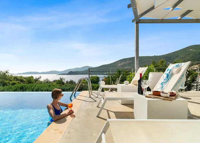 Saphora Sea Front Evgiros