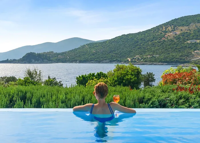 Saphora Sea Front * Evgiros